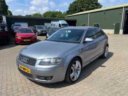 Audi - A3 - 2.0 FSI Ambition - Car - 2004