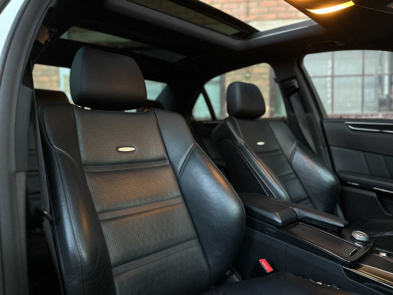 Mercedes-Benz E63 AMG 6.2 V8 -CARBON- 525pk 2010 (Origineel-NL) E-Klasse, 47-LKB-6