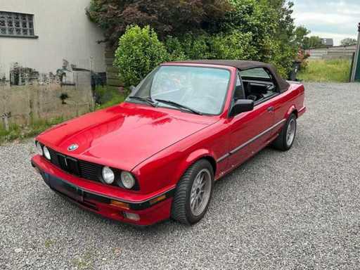BMX 325i Cabriolet Classic Car