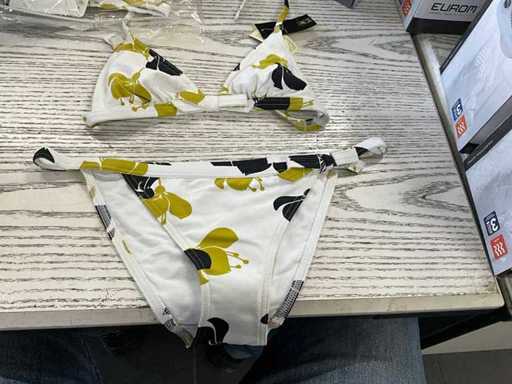 Bikini (3x)