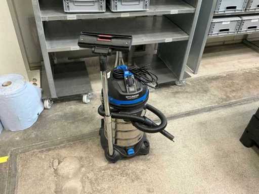 Hyundai VC1430 Ton Vacuum Cleaner
