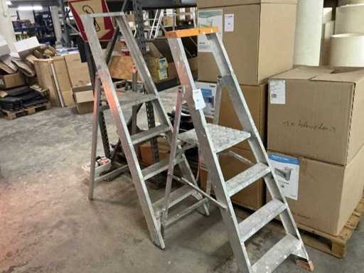 Stepladder (2x)