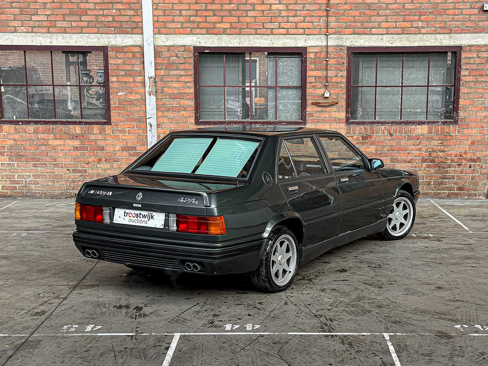 Maserati 424 245pk 1990, SJ-ZH-13