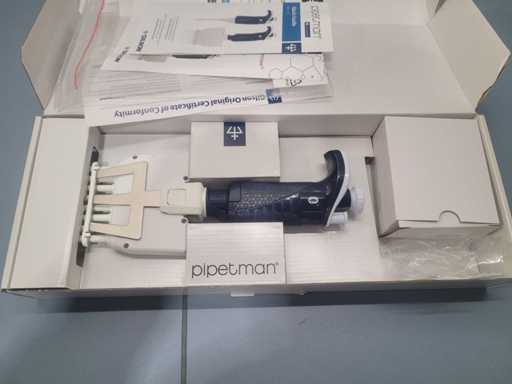GILSON - PIPETMAN M - P8x20M 1 - 20 μL Motorized Multichannel Pipette - Bluetooth