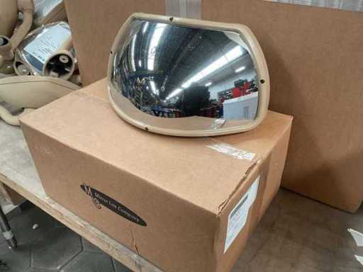 MLC Mirror Head Vehicle