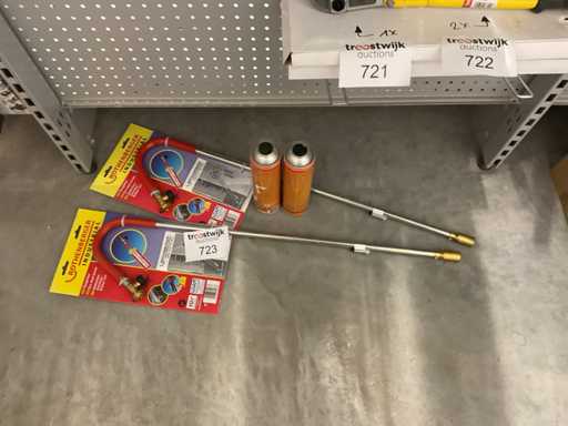 2 Unkrautbrenner und Gasbehälter