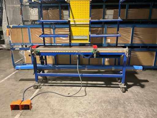 Schüco 2808.08 Montagetafel voor deurprofielen v.v. pneumatische opspaninrichting