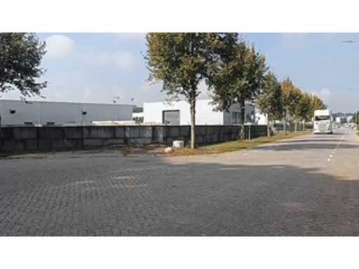 425122e1-2004-4100-80a4-4c6ff02e5363.mp4