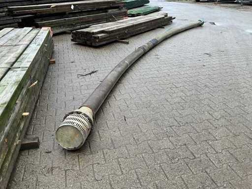 Zuigslang met zuigkorf