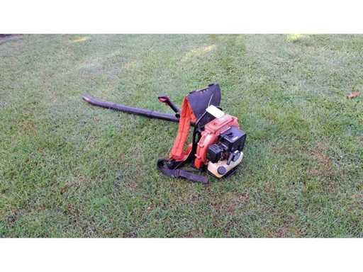 Husqvarna - 141 B - Bladblazer