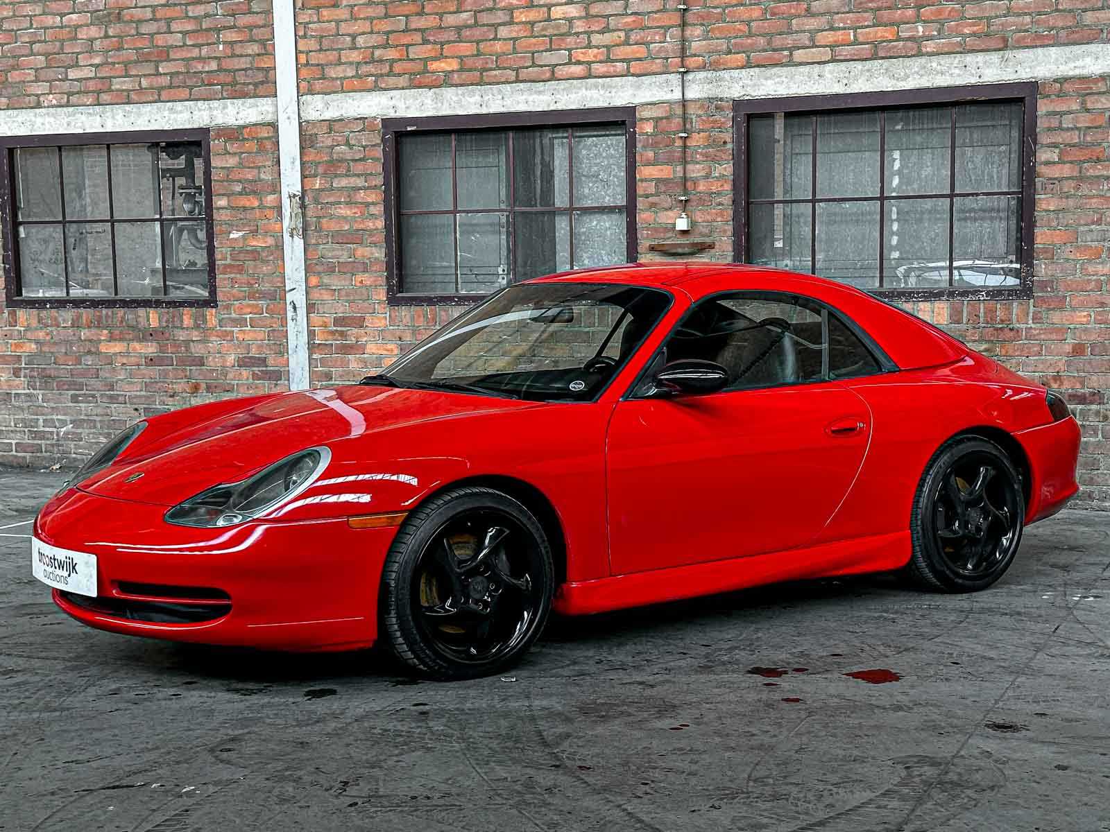 Porsche 911 Cabriolet Carrera 3.4 996 (Hardtop) 300pk 2001 Youngtimer