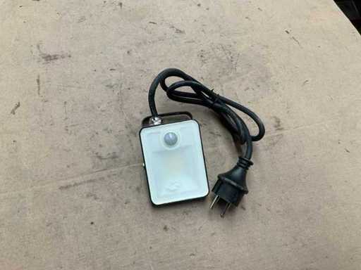 Fluxon LB10FP Flutlicht mit Bewegungsmelder