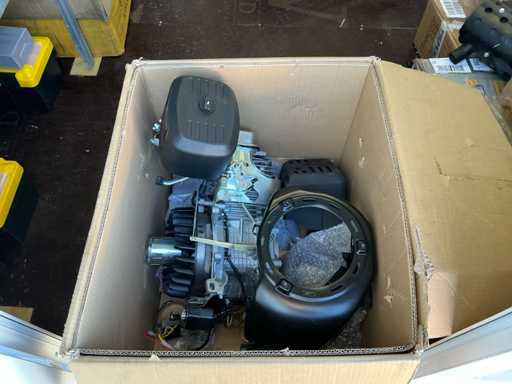 Moteur de tondeuse à gazon à essence Briggs & Straton XR