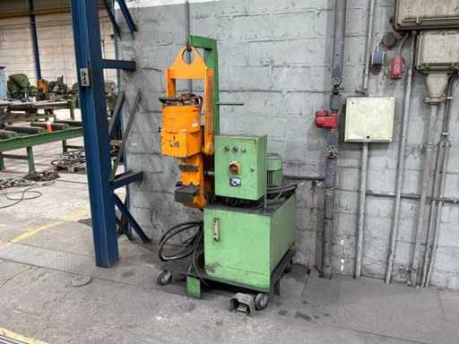 Peddinghaus Hydrauliczna Maszyna Dziurkarska