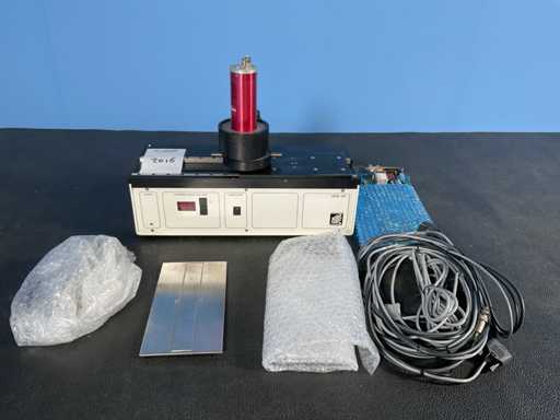 Strumenti Veenstra - Scanner cromatografico con rivelatore VCS-101 Scionix - 2002