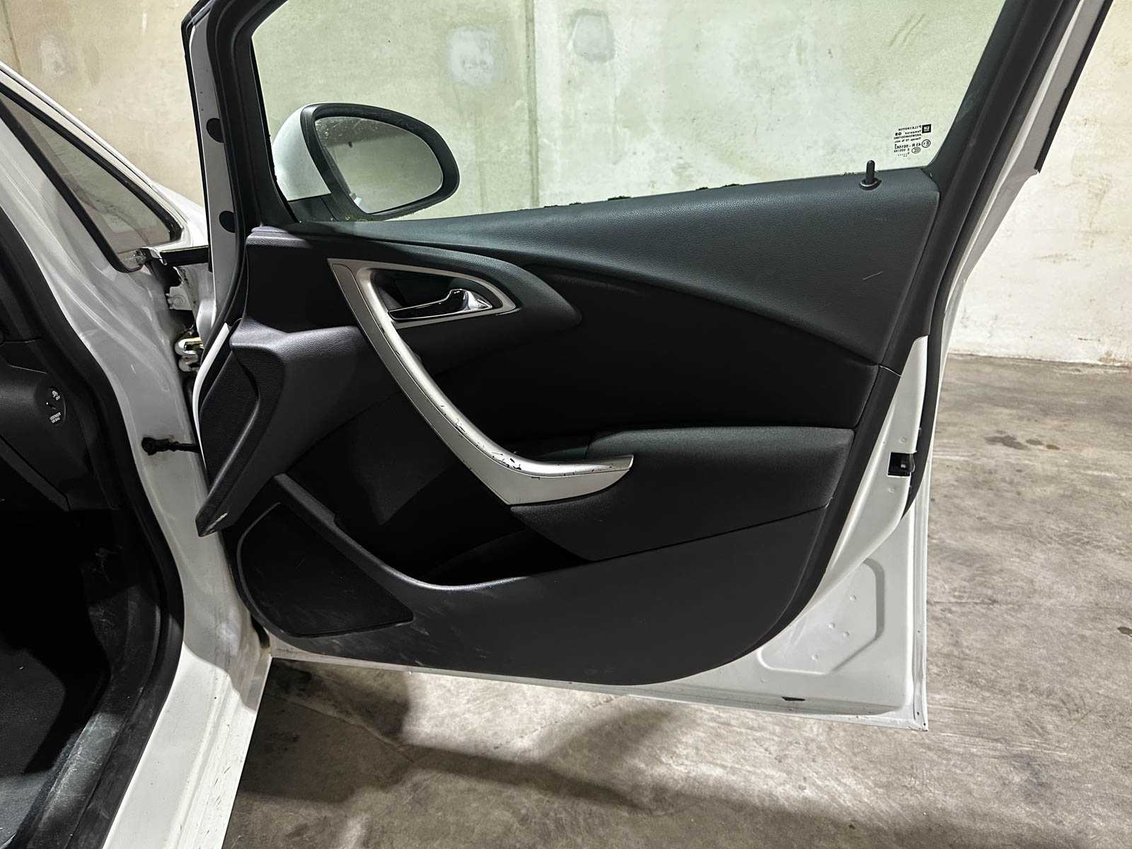 Opel Astra Sports Tourer 1.4 Design Edition 101pk 2013 (Origineel-NL), 5-SJJ-38