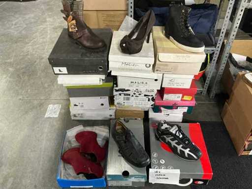 Lotto di varie scarpe (18x)