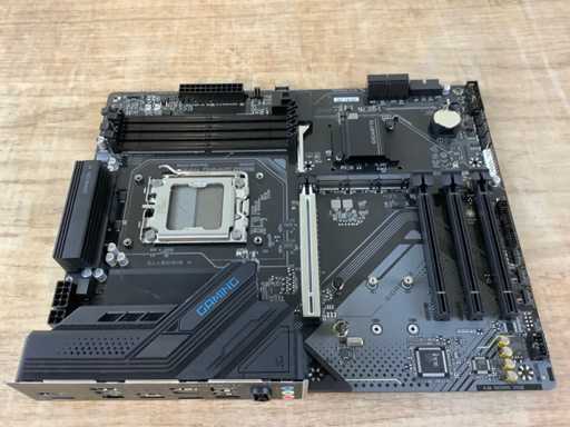 GIGABYTE B850 Gaming Wifi6 Mainboard