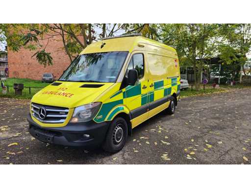 Ambulances Mercedes Sprinter 2017 | 119918 km