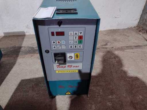 BOE-THERM Temperature Control Unit Oil Cooler - 95-6-2-3 - 2004 - Other articles from the plastics processing industry