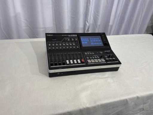 Mikser wideo Roland VR50HD