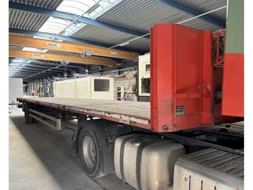 Semi-trailer construction company Carrosserie Van Dijck NV due to bankruptcy