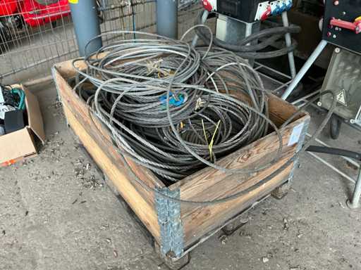 Lotto di fune metallica d'acciaio