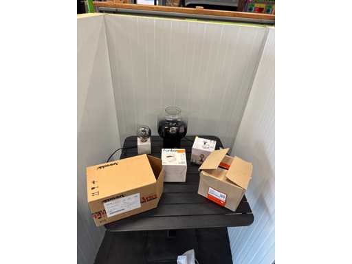 Tafellamp en plafondlamp (6 stuks)