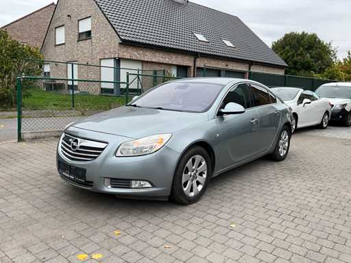 2012 Opel Insignia Limousine HB Passenger Car