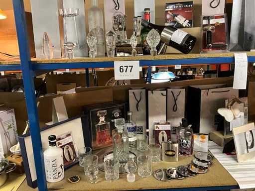 Whiskey and wine accessories