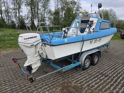 Pilot - Seetüchtig - Fischerboot mit Anhänger und 50 PS starkem Evenrude Etec