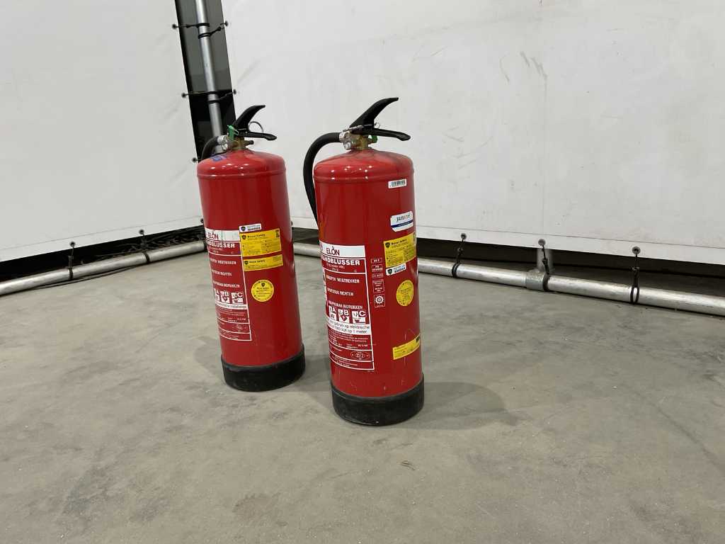 Elton fire extinguisher (2x)