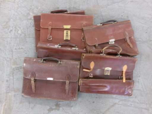 Porte-documents, cuir, occasion (R16) (11x)