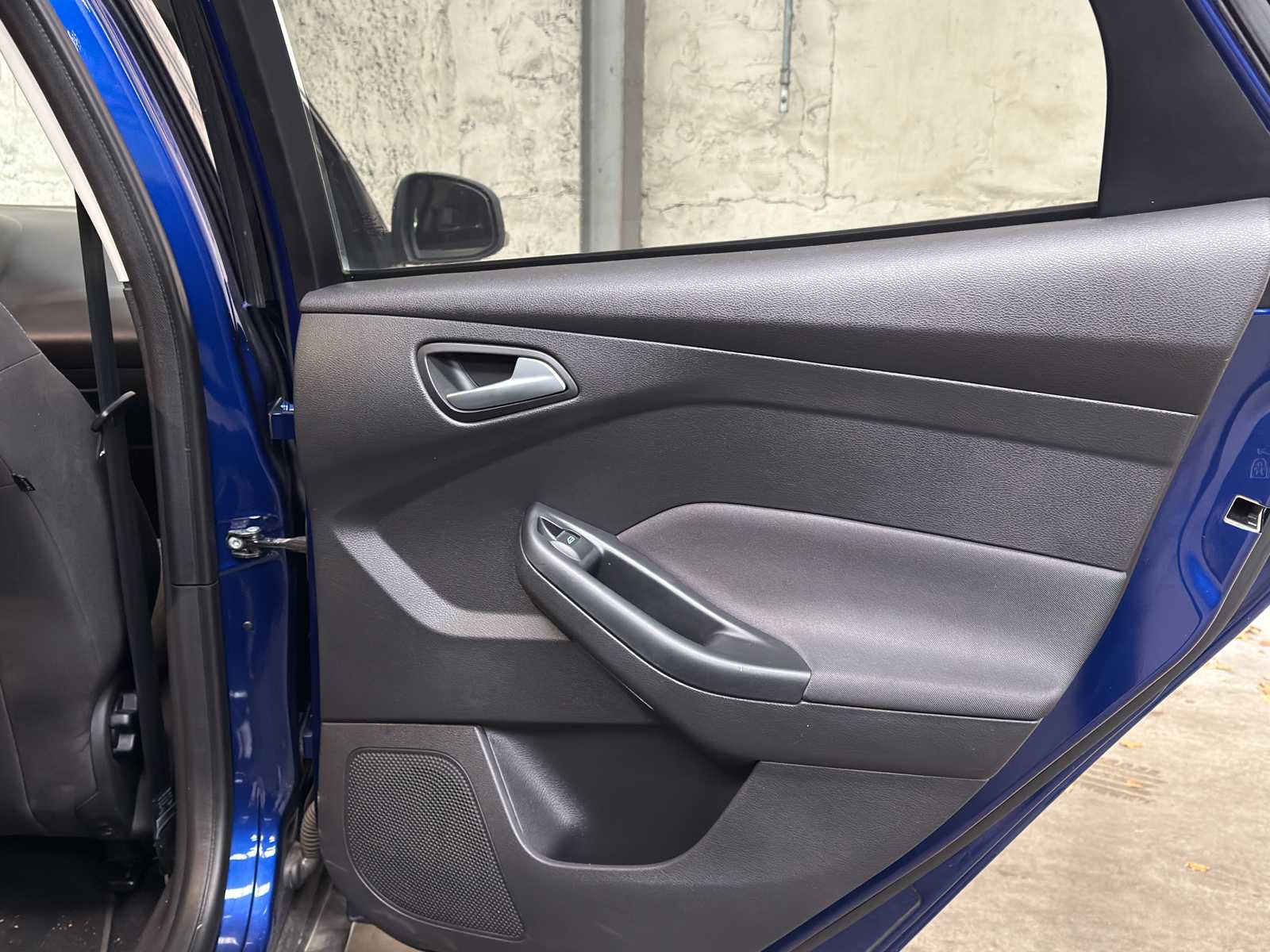 Ford Focus Wagon 1.0 EcoB. Edit. Plus 125pk 2014, 2-XLH-94