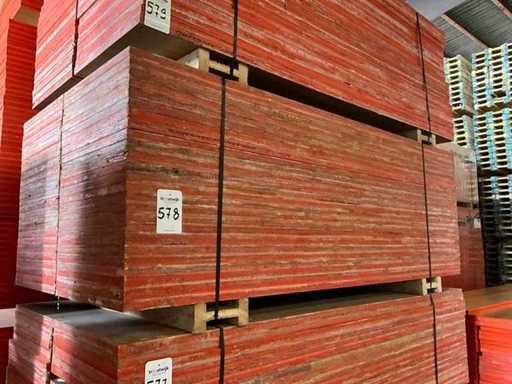 Bunch bekistingspanelen