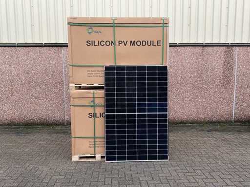 GCL - set van 72 zonnepanelen (totaal vermogen 29.520 wp)