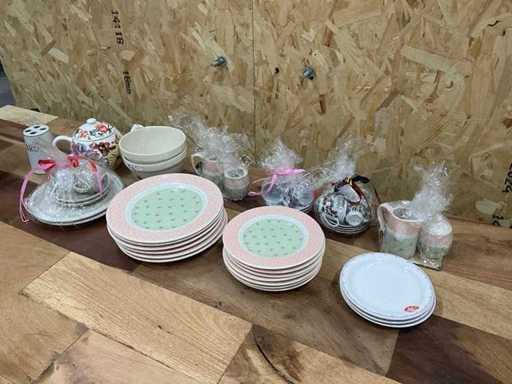 Partij divers servies (41x)