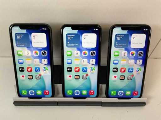 Apple iPhone 11 - 64GB - Black (3x)