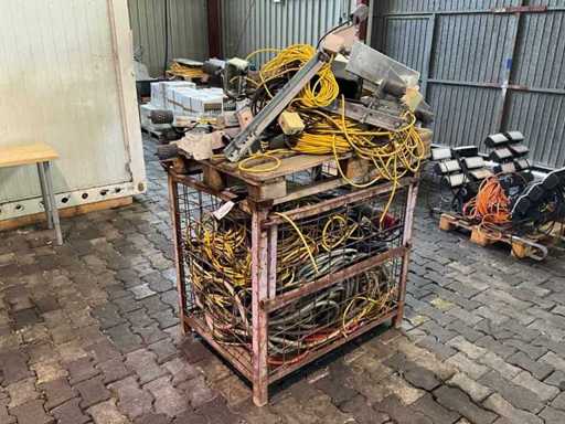 Wiązka kabli i światła pozycyjne