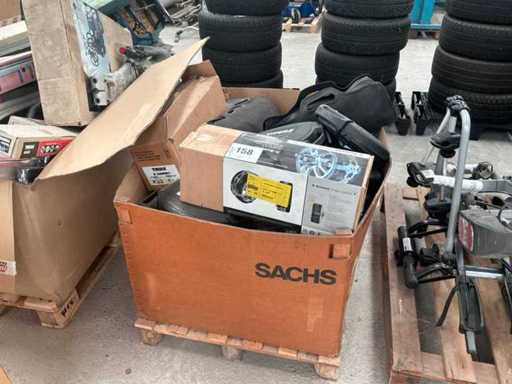 Thule, pesce, ... Large batch of snow chains