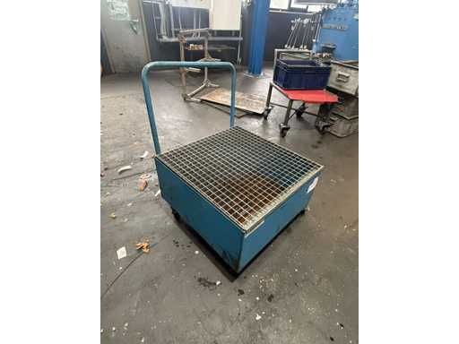 PLATEAU À GOUTTES D’EAU 210 