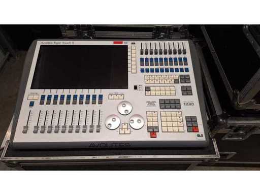 AVOLIET - TIJGERAANRAKING II - AVOLIETEN TIJGERAANRAKING II