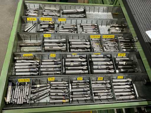 Ladelichaam met frees, boor en diversen