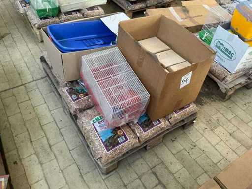 Stock of various accessories for animals