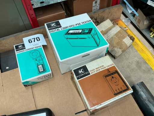 Machine d’essai KYORITSU (3x)