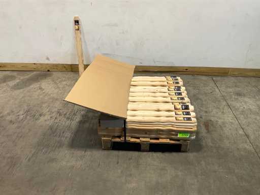 Planche de balcon en épicéa « Lucerne » 88x9x1,8 cm (640x)