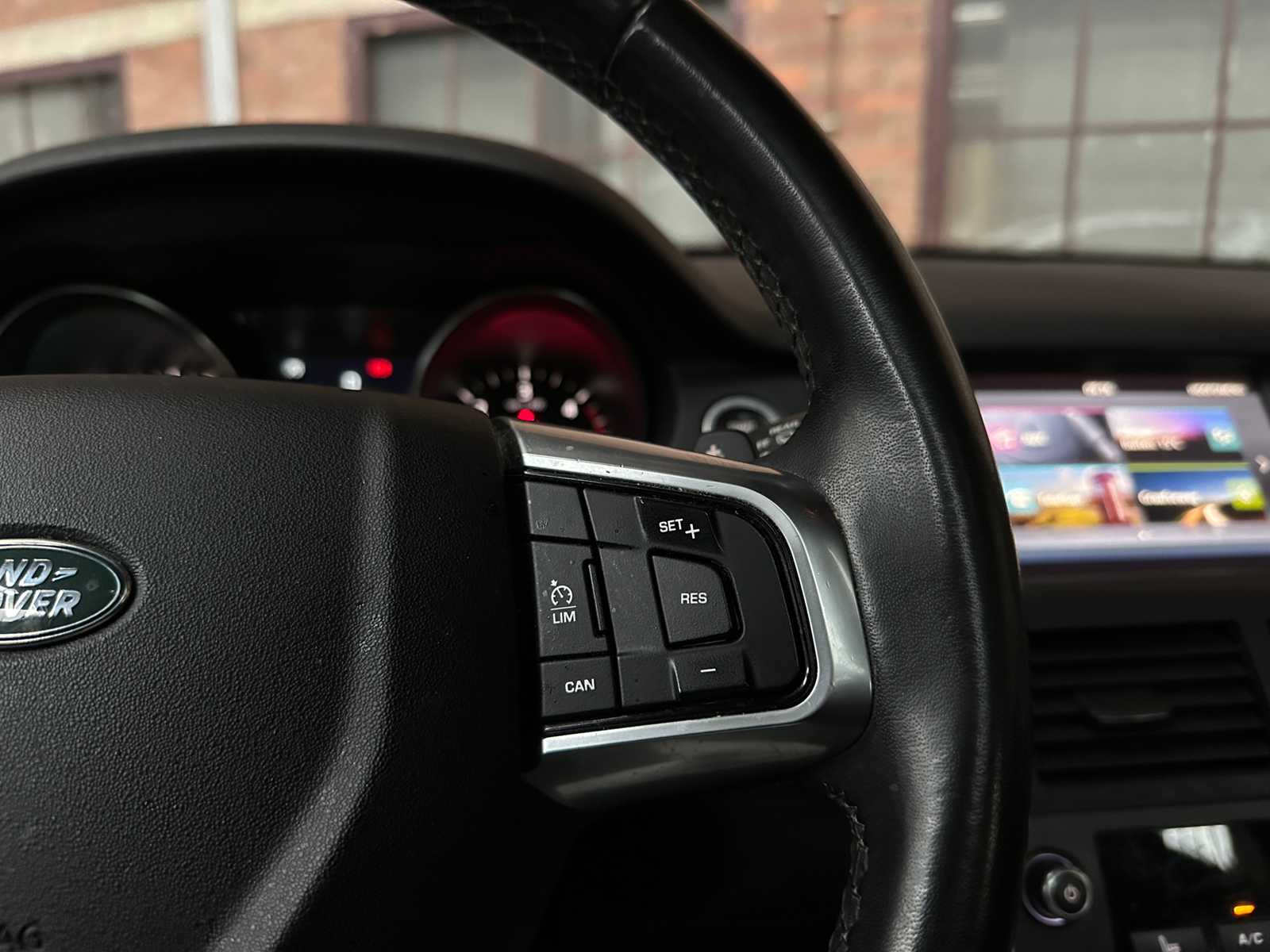 Land Rover Discovery Sport 2.0 TD4 SE 7p. 150pk 2019 (Org-NL), G-487-BJ