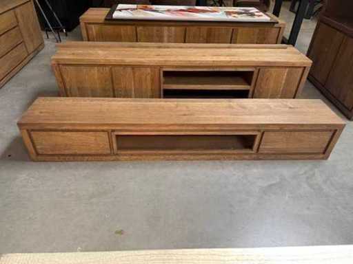 Mobilier TV flottant en chêne massif