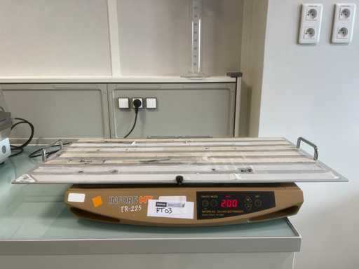 Mieszad?o INFORS TR 225