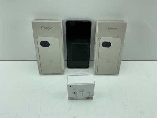 3x telefon mobil + căști (4x)